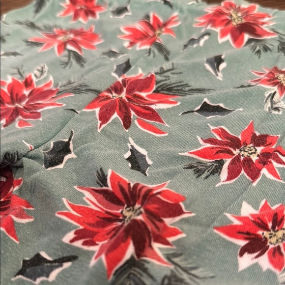Angel Dear Poinsettias Print Bamboo Pajamas - Picture 9 of 9